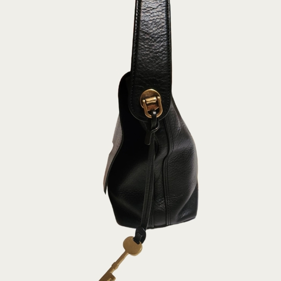 Fossil Black PEBBLED Leather FLAP Shoulder Bag, EUC - Picture 7 of 17